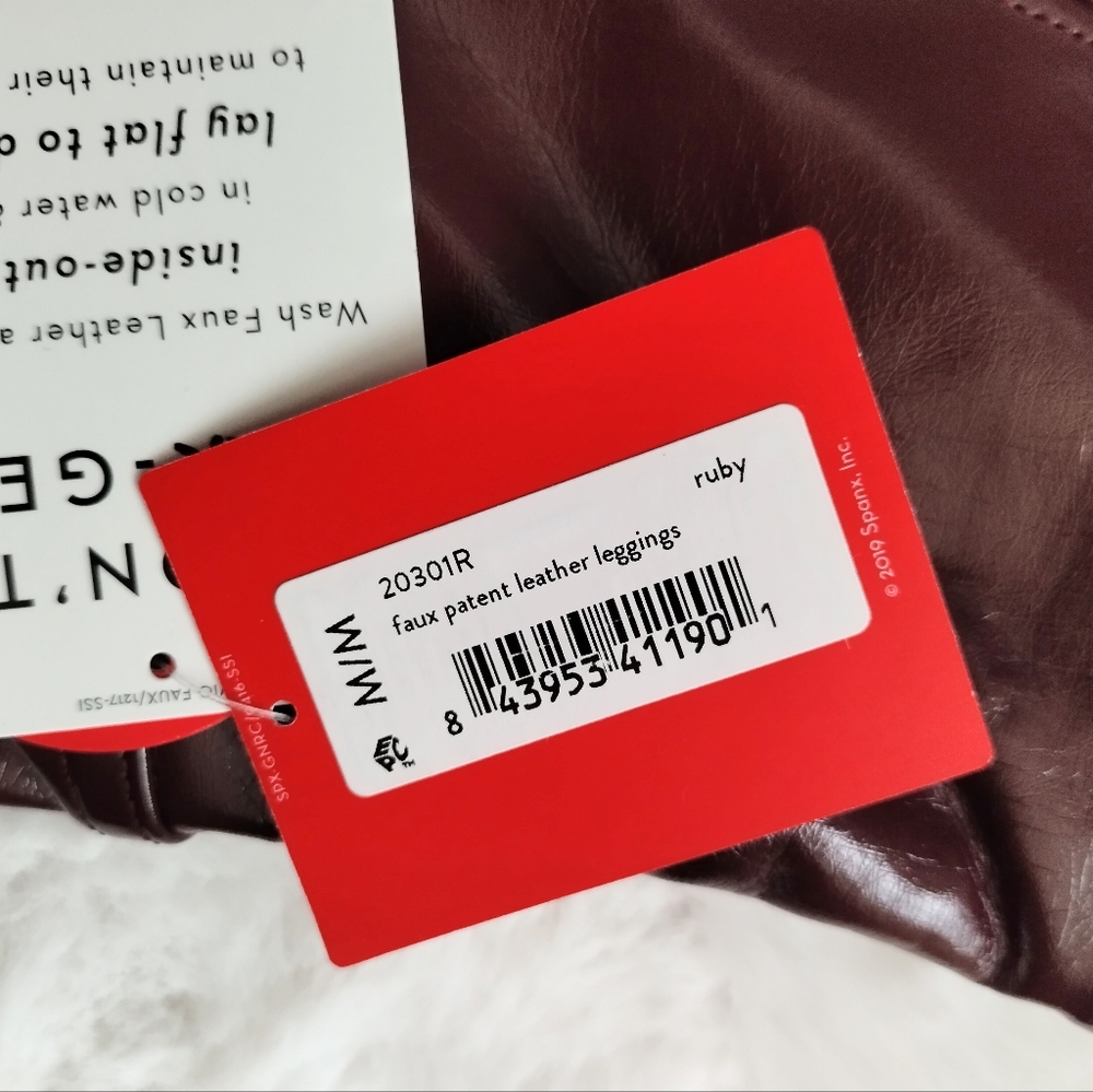Spanx Faux Patent Leather Shiny Leggings Ruby Burgundy Size Medium NWT - Picture 4 of 8